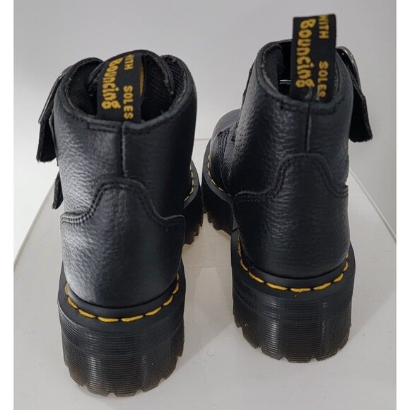 Dr Martens Devon Heart boots in black - Picture 9 of 11